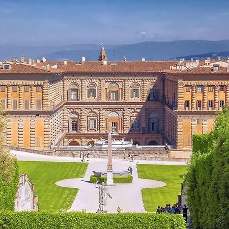 Chiara In Porta San Frediano * Florence